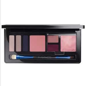 New MAC Enchanted eye face palette/ cool